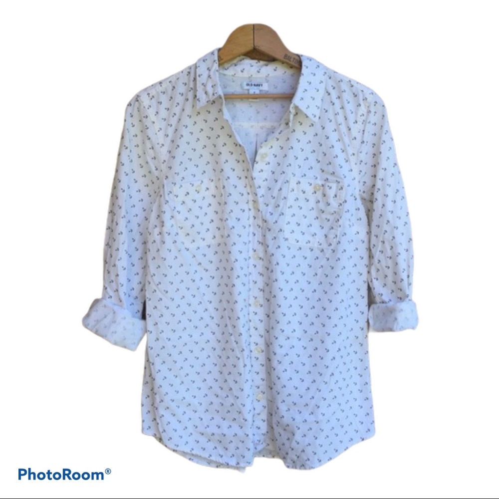 Old Navy Anchor button up Shirt!